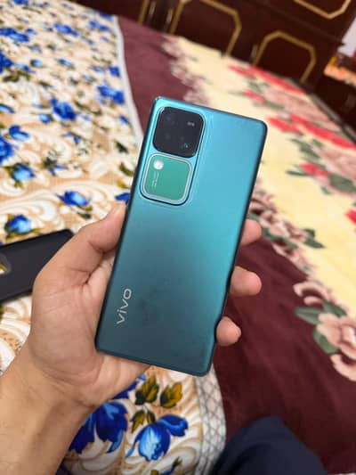 Vivo V30 5g