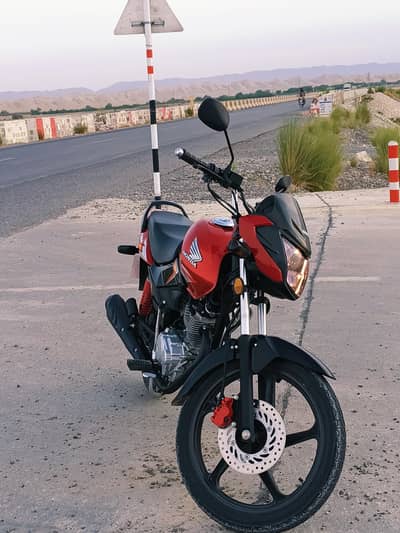 Honda cb125f 24/25
