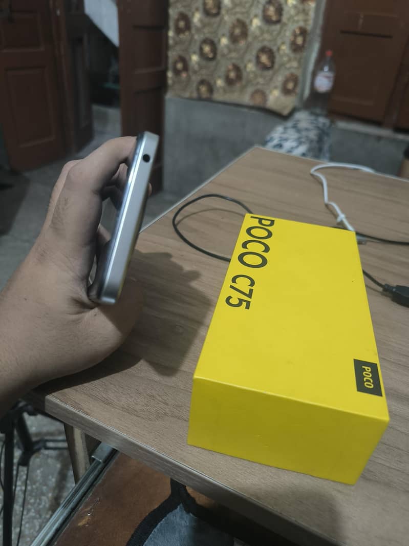 Xiaomi POCO C75 3