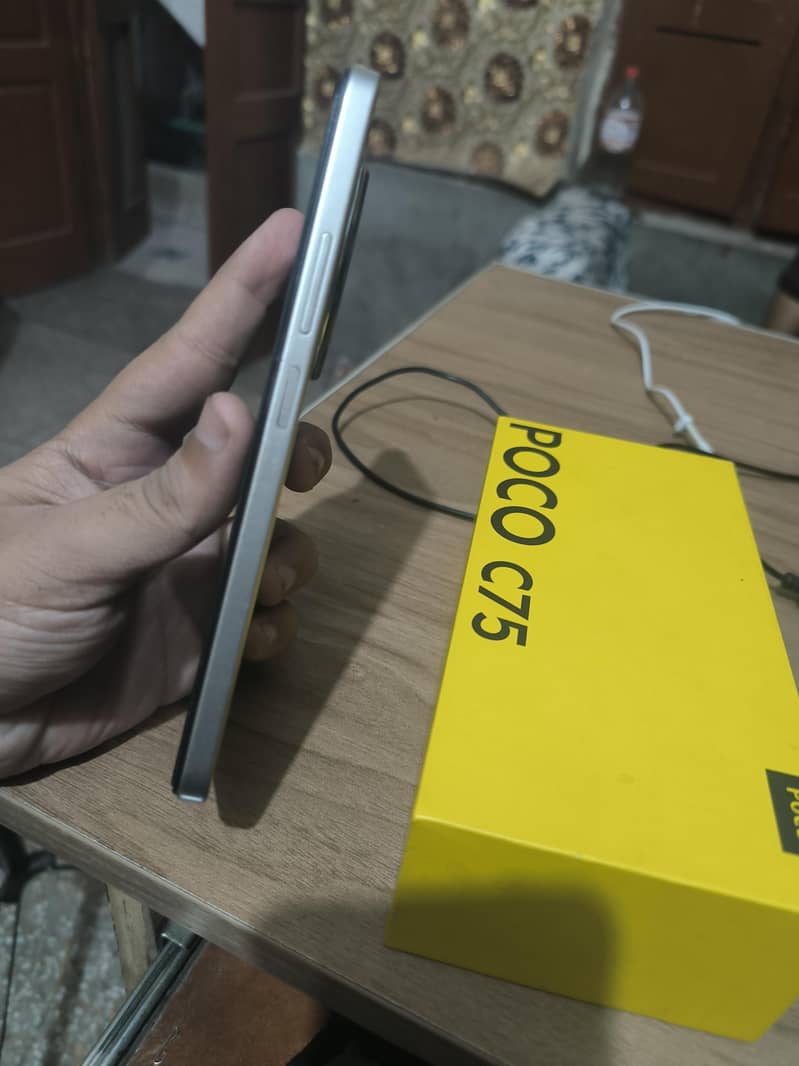 Xiaomi POCO C75 4