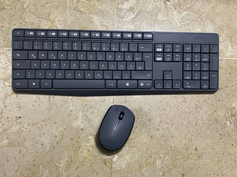 Logitech MK235 wireless keyboard mouse combo 0