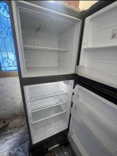 used fridge for sale  good condition