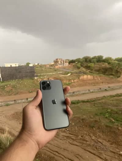 Iphone  11 Pro waterpack phone