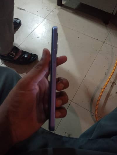 Vivo Y17