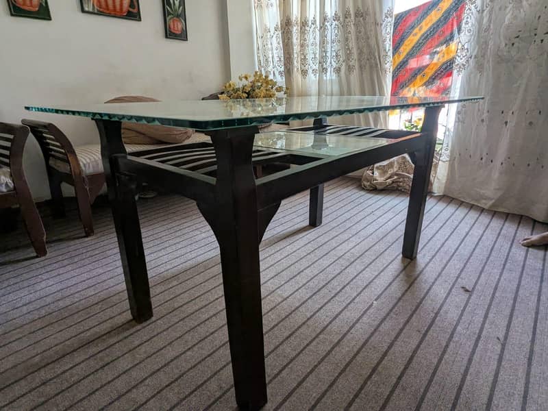 6 Sitter Dining table 6