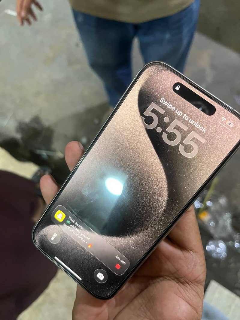Apple iPhone 15 Pro 2