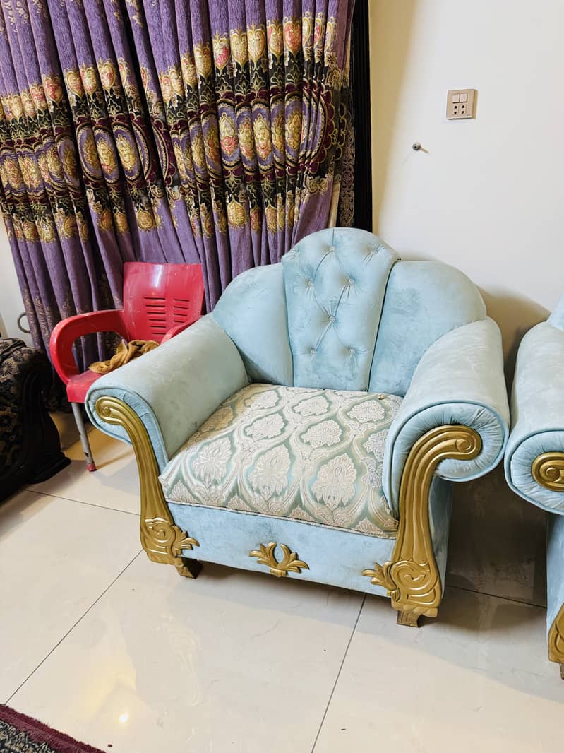 Sofa set 0