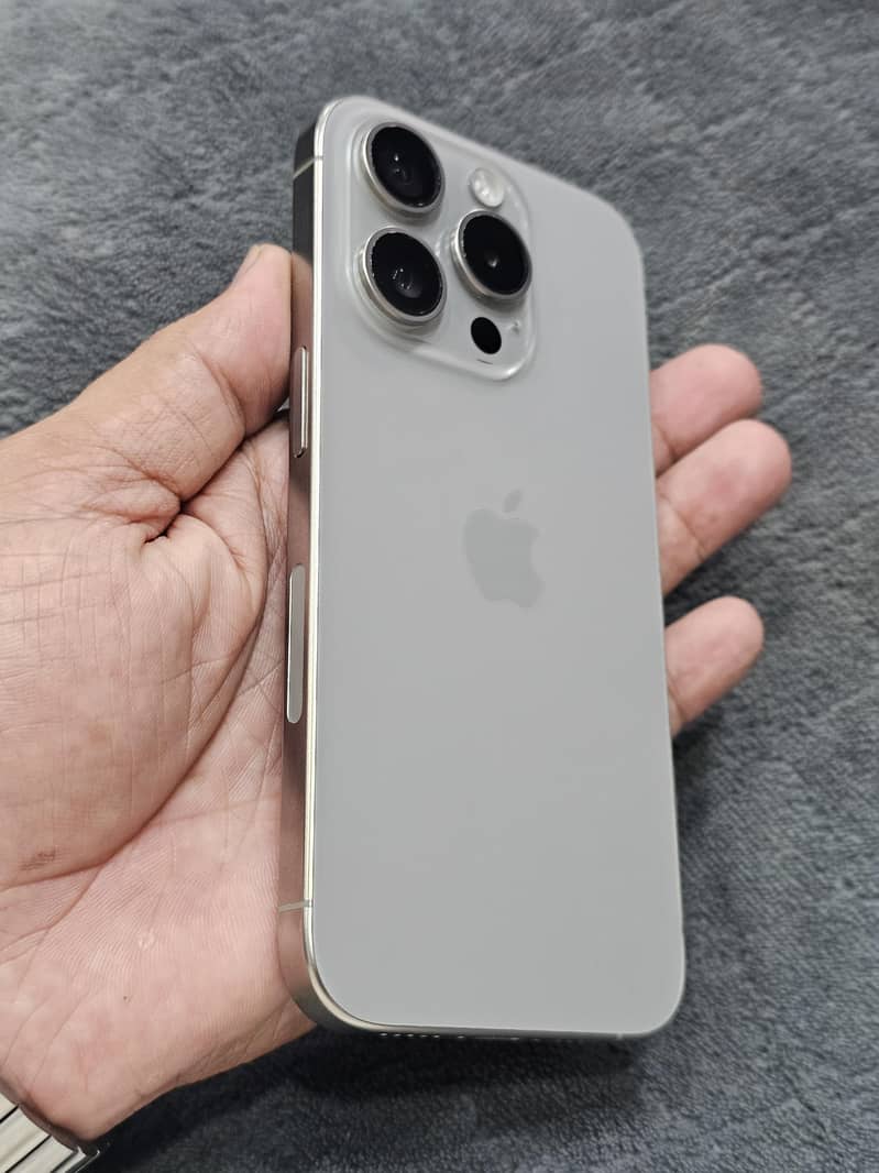 Iphone 15 Pro Jv 1