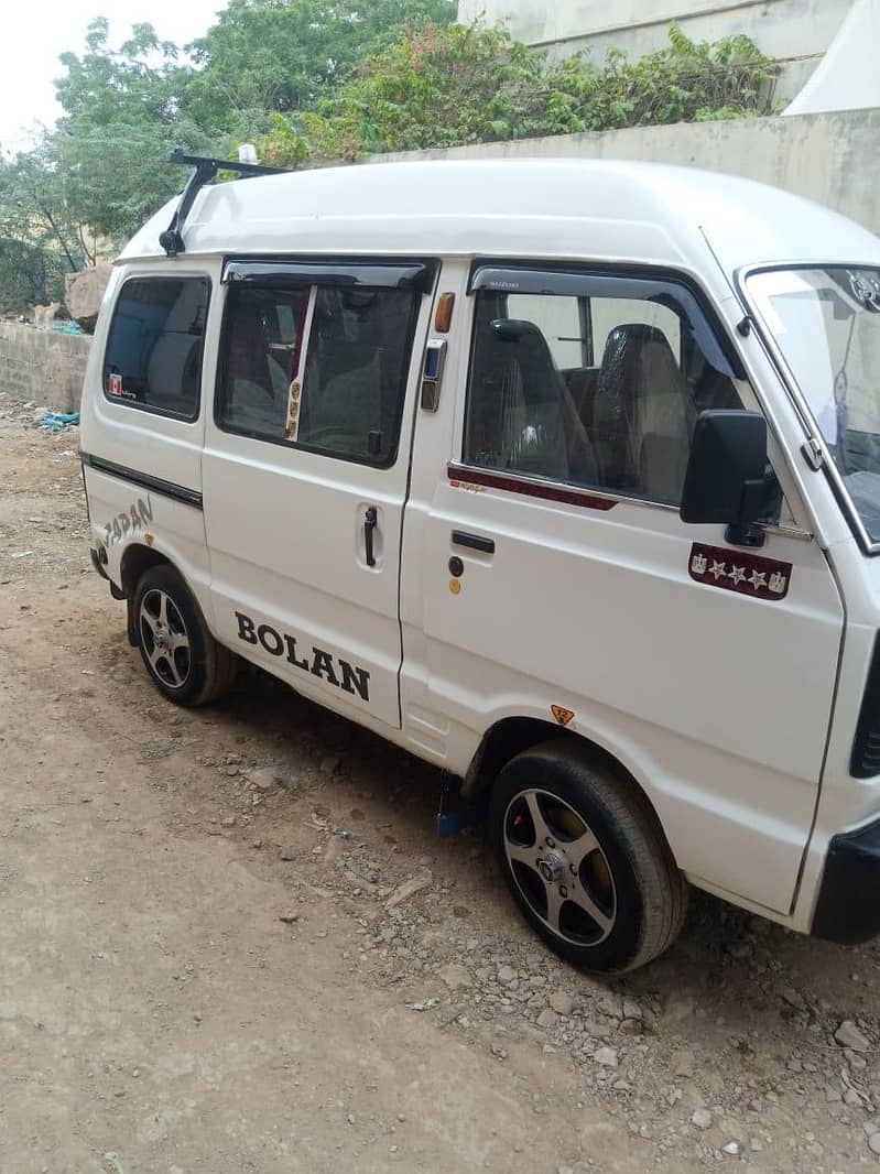 Suzuki Bolan 2002 3