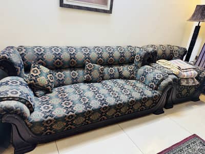 Sofa set