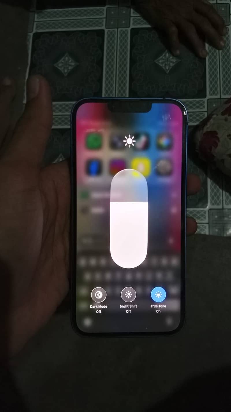 Apple iPhone 13 3