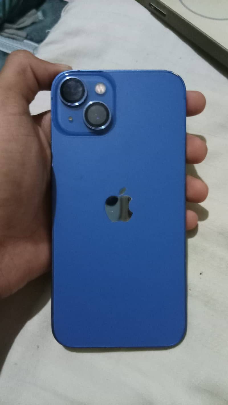 Apple iPhone 13 9