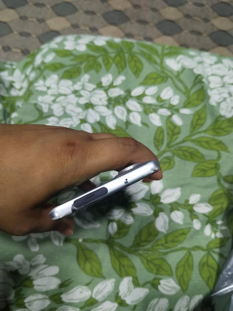 Tecno CAMON 40 Pro 2