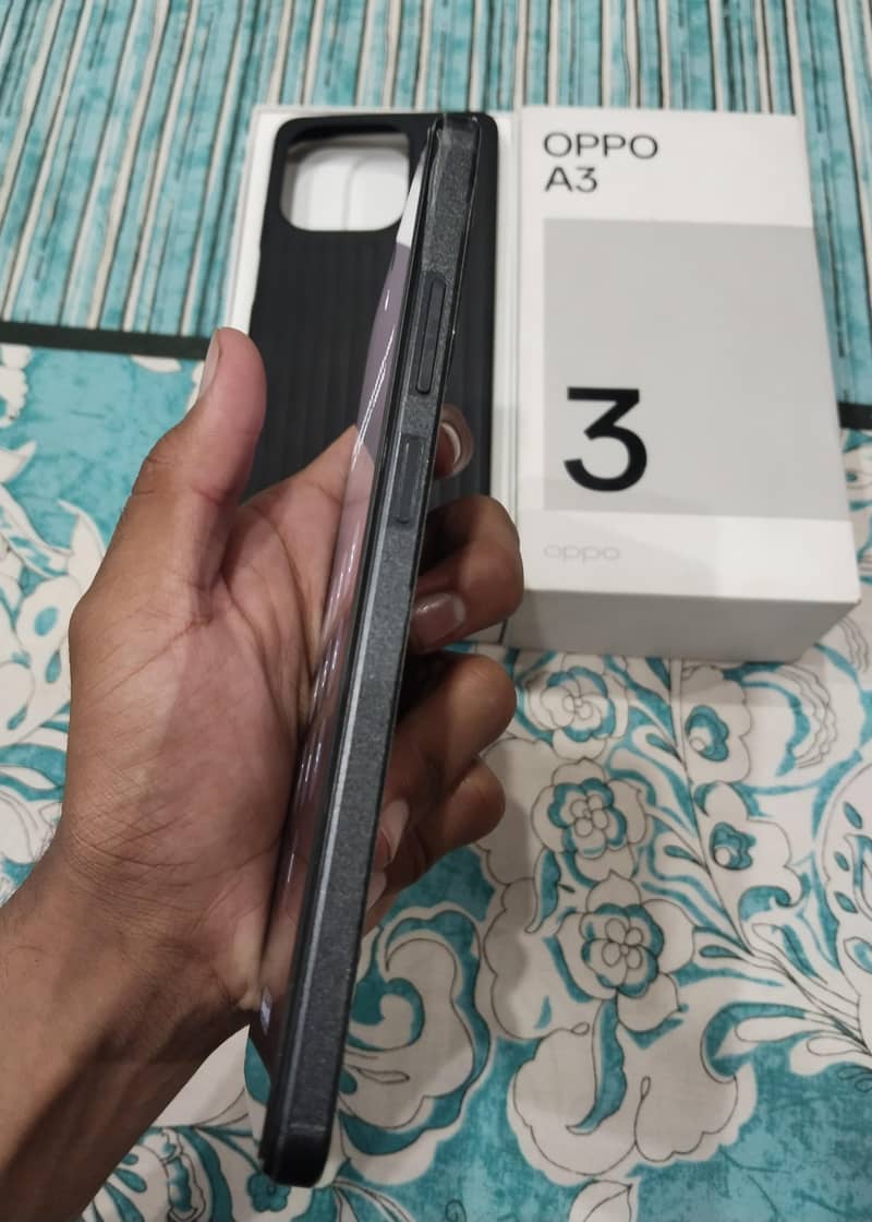 OPPO A3 6