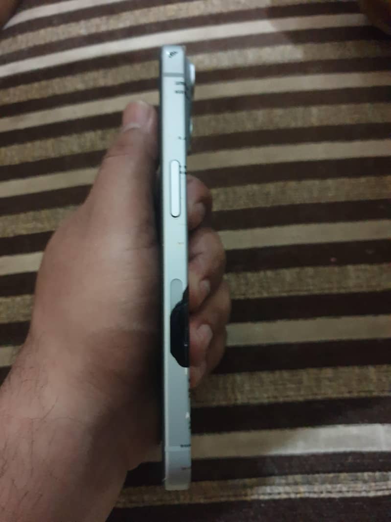 iPhone 15 1
