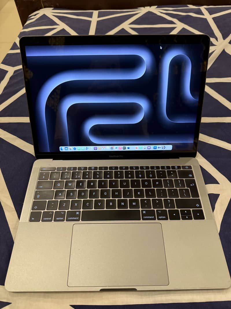 Macbook Pro 1