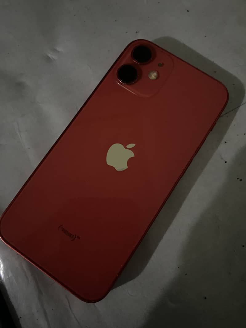 Apple iPhone 12 mini 6