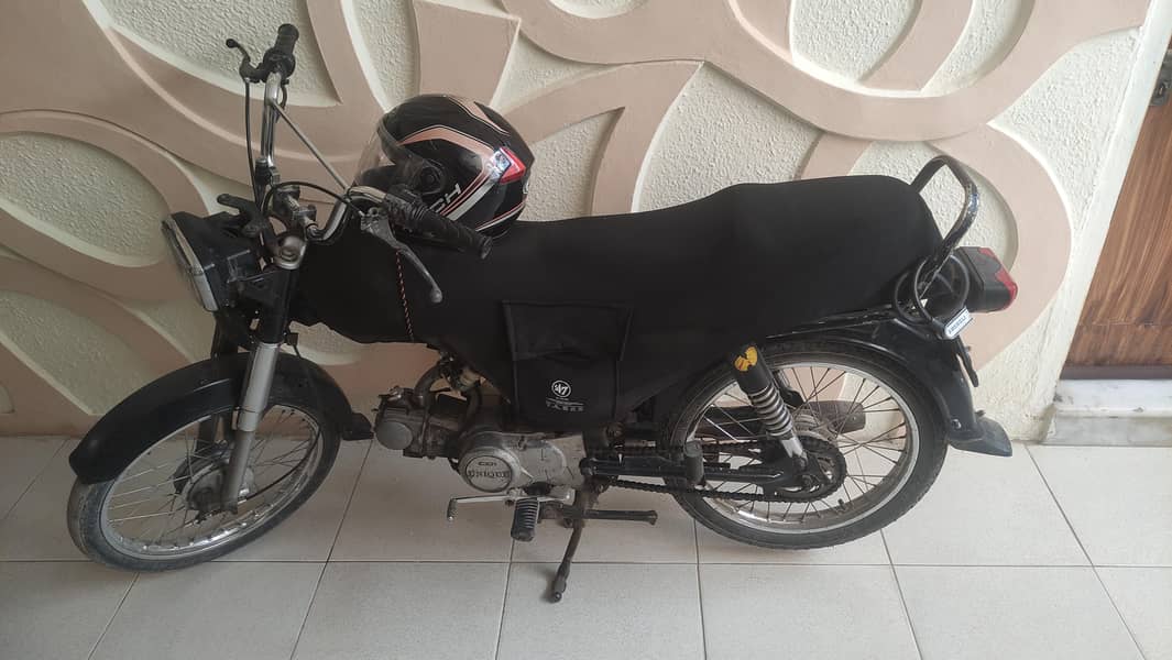 Unique 70cc good condition 3
