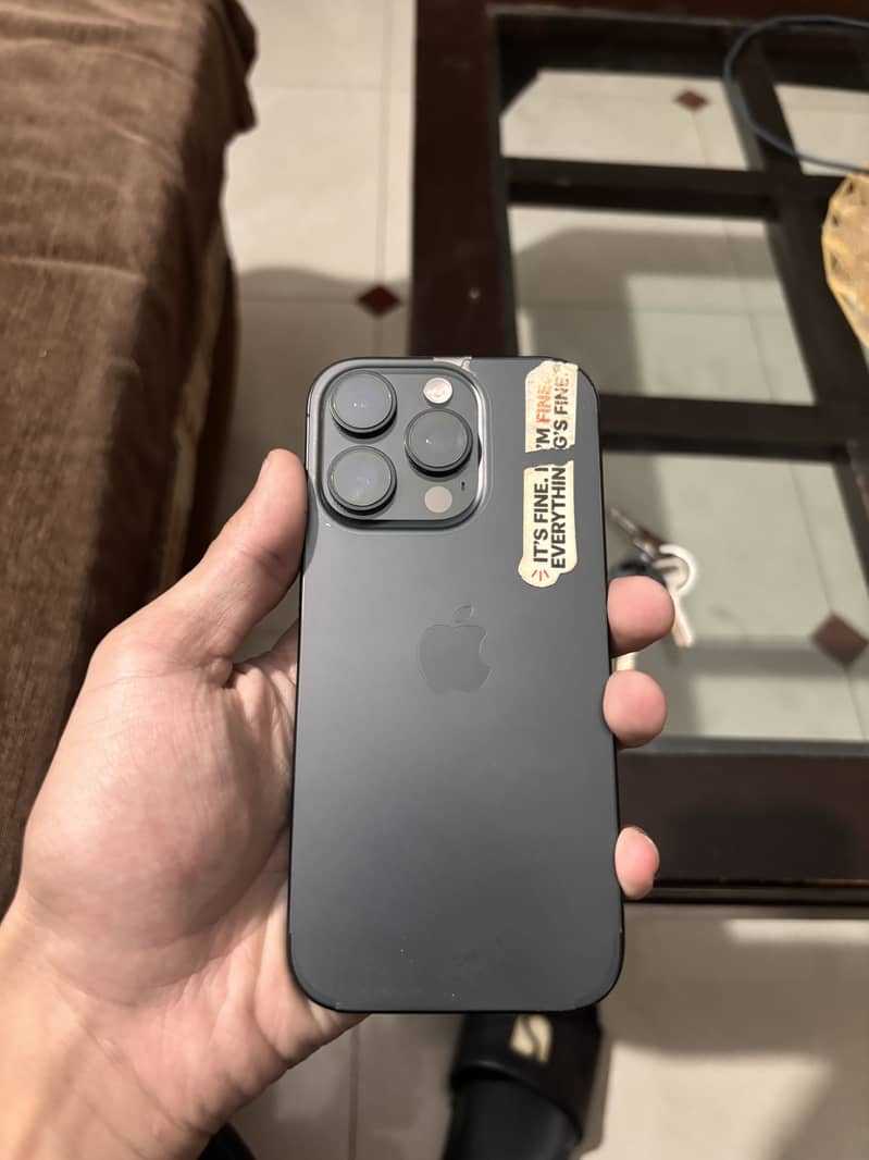 Apple iPhone 16 Pro (Jv) 256 0
