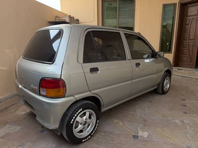 Daihatsu Cuore 2010