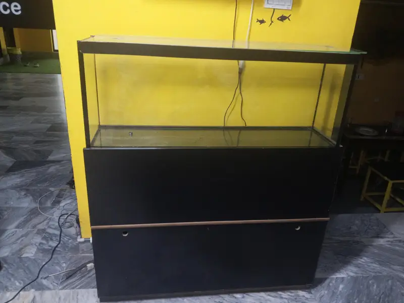 Aquarium for sale 2 piece — photo 2