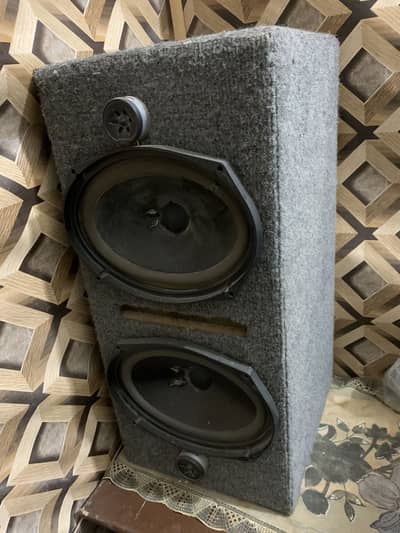 Car Speakers with box