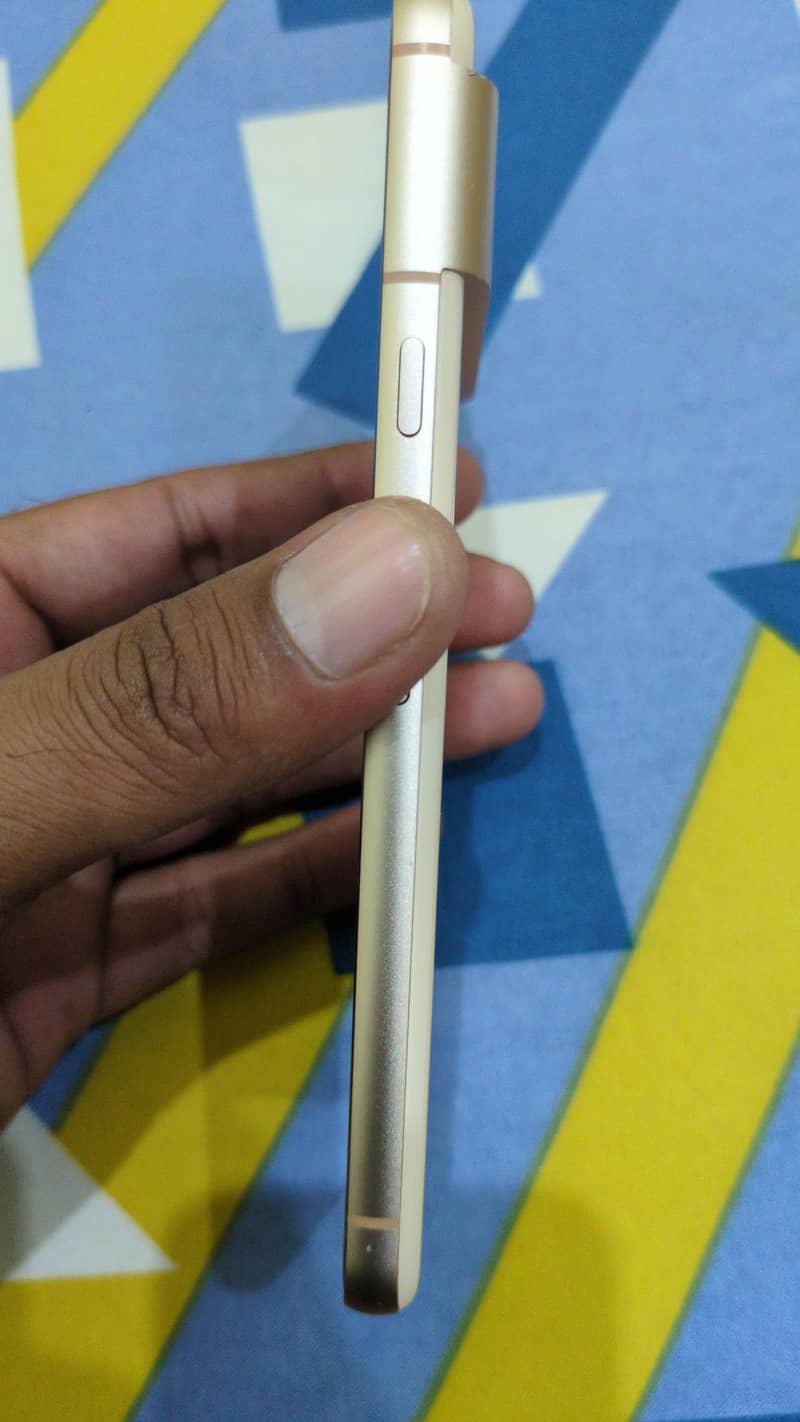 Google Pixel 8 1
