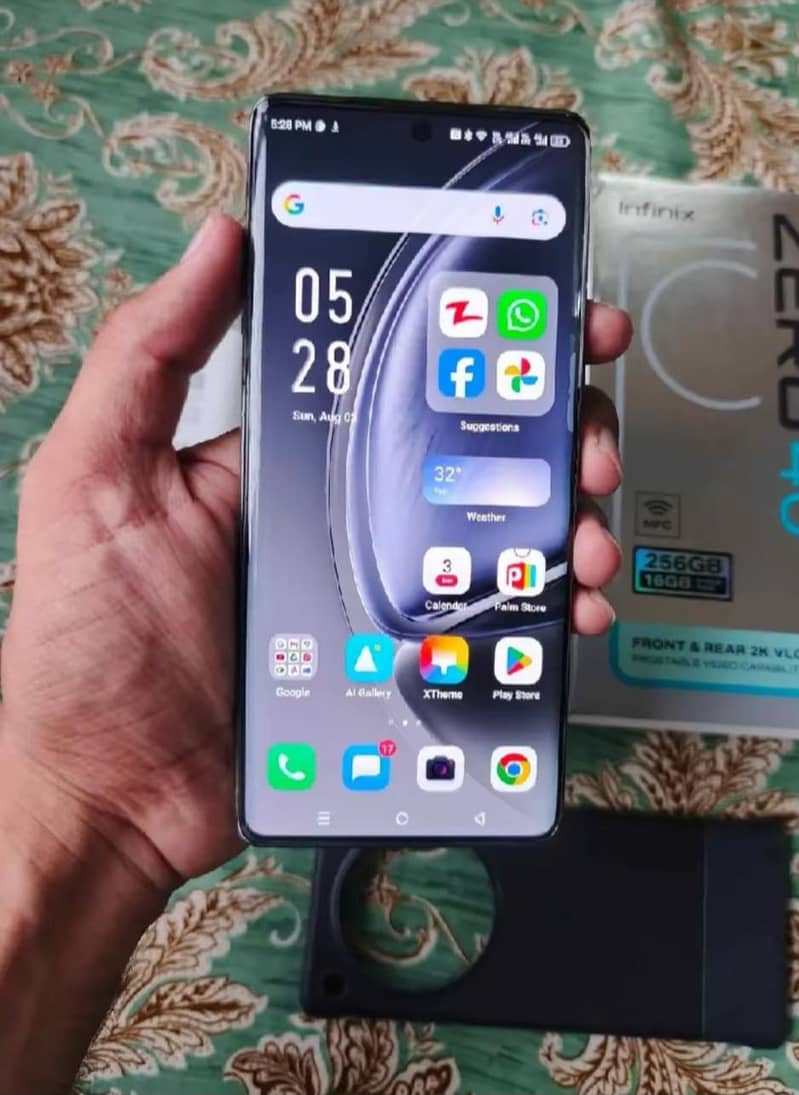 Infinix Zero 40 3