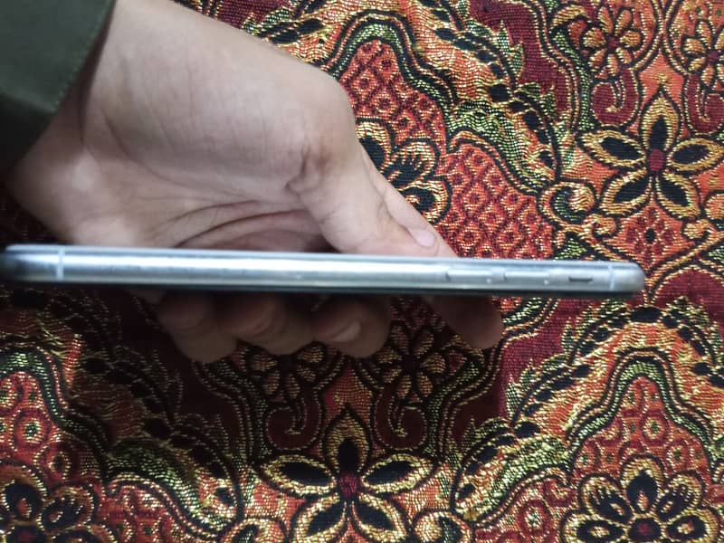 Apple iPhone X 1