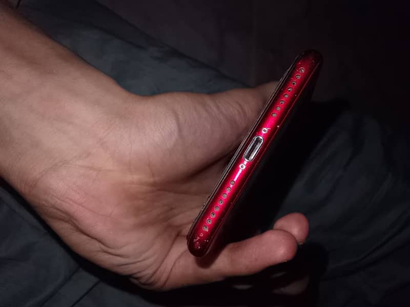Apple iPhone 8 Plus 1