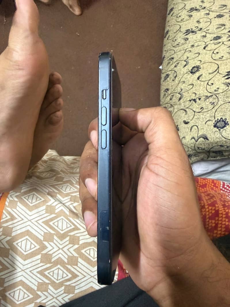 Apple iPhone 14 8