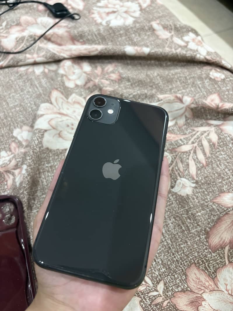 Apple iPhone 11 0