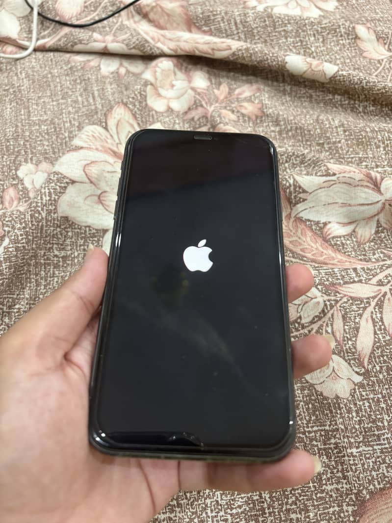 Apple iPhone 11 1
