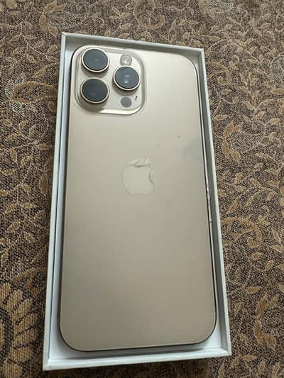 Apple iPhone 16 Pro Max