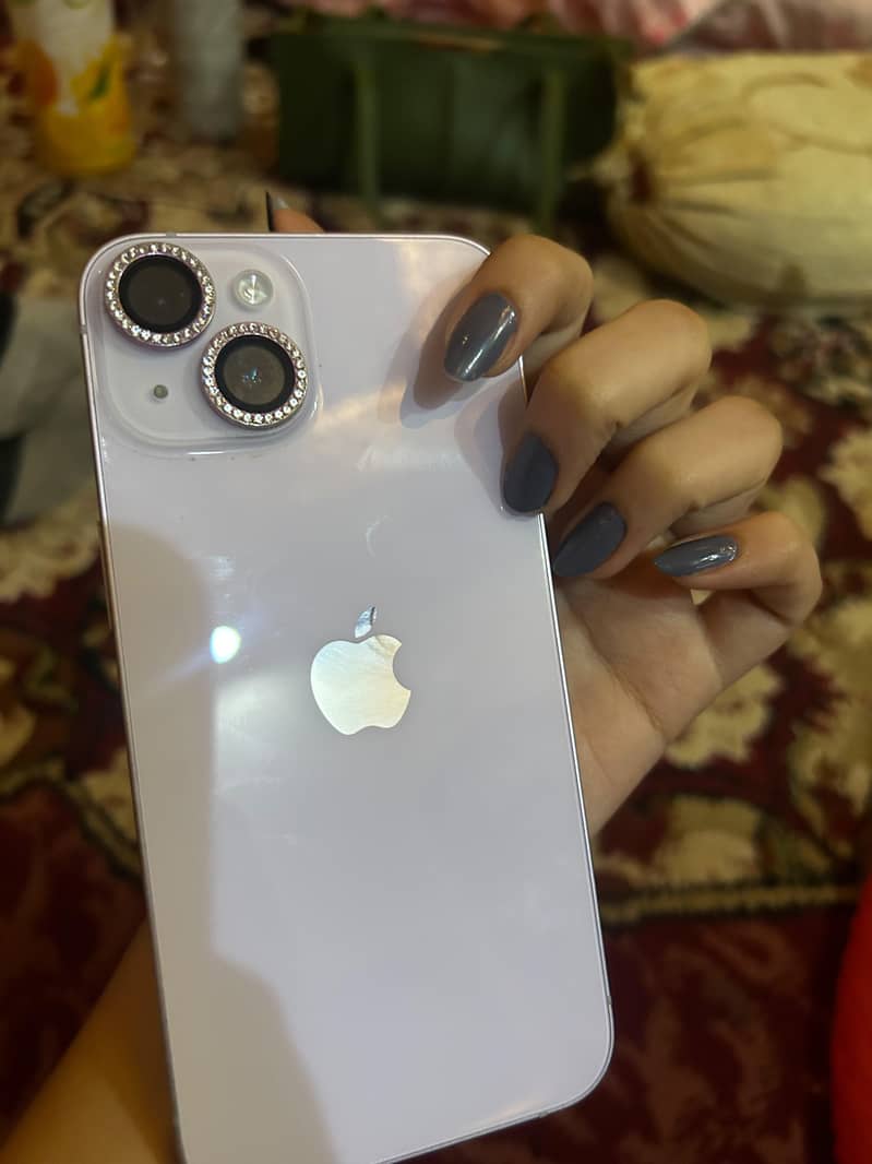 Apple iPhone 14 4
