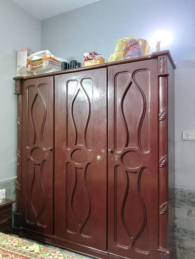 wooden king size bed for urgent sale