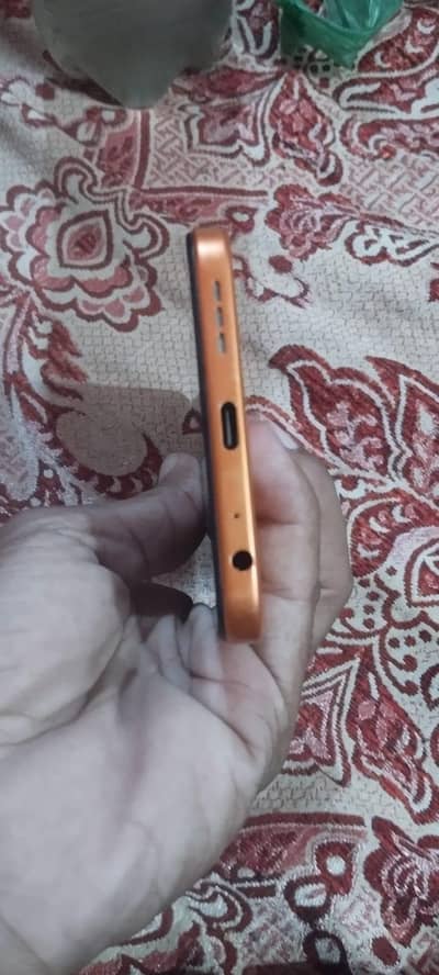 Tecno spark 40 128 gb rem 6+6