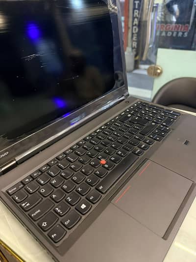 Lenovo ThinkPad T540p | Core i5 4th Gen | 4GB RAM / 128GB SSD | Heavy