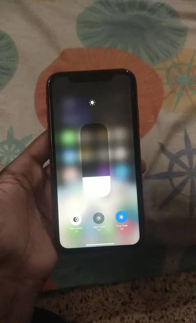 Apple iPhone XR