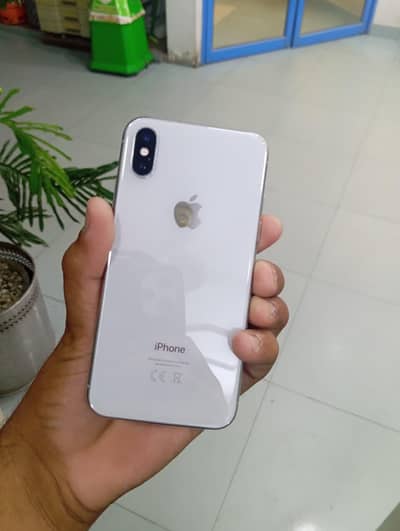 Apple iPhone X waterpack 64 gb battery 79