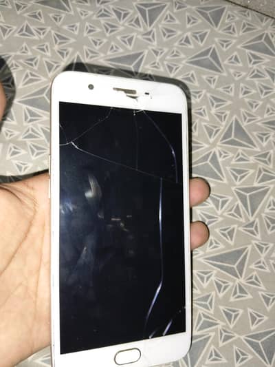 OPPO F1s