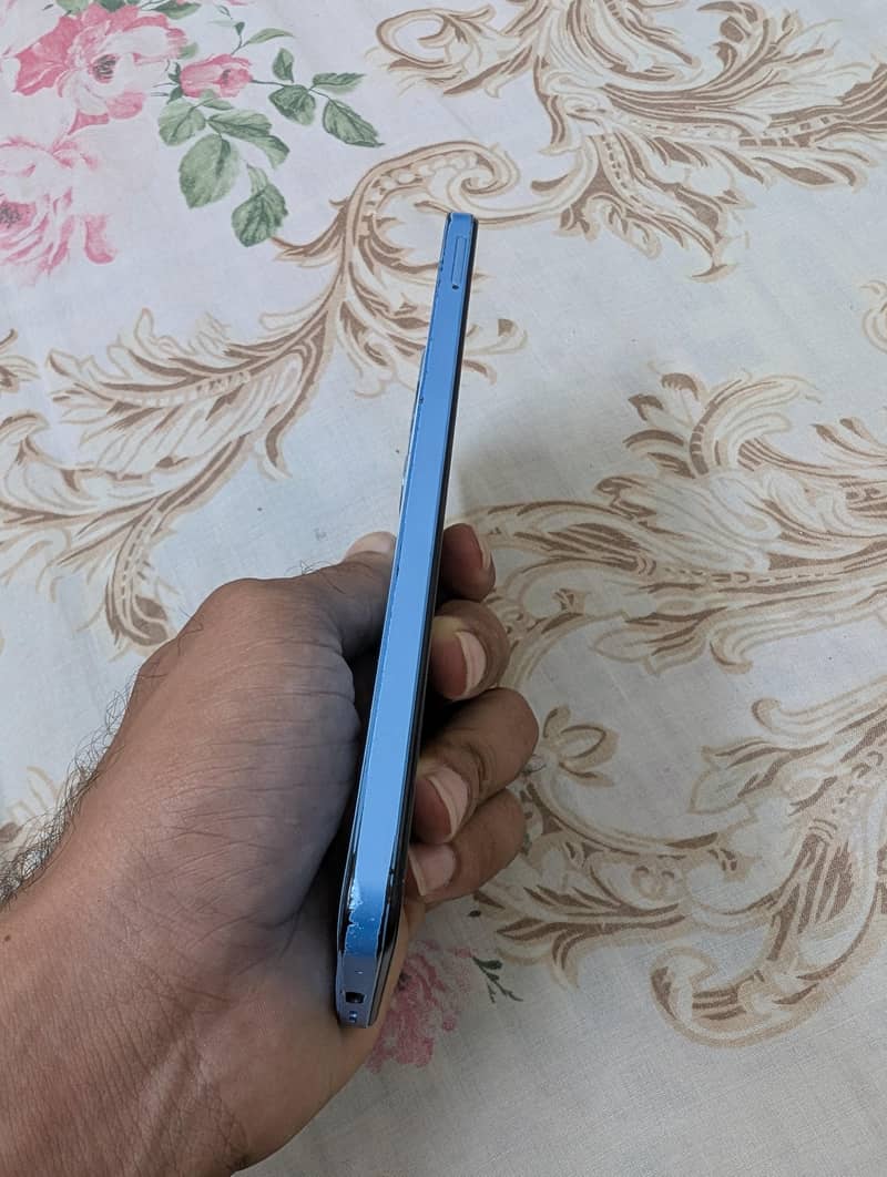 Xiaomi Redmi Note 12 4