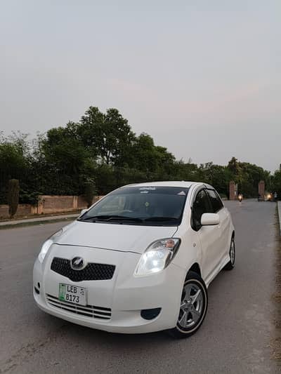 Toyota Vitz 2006