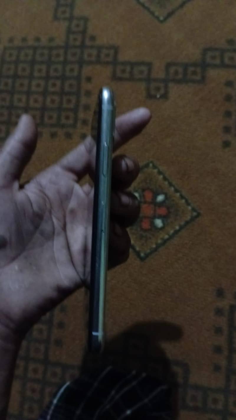 Apple iPhone XS 2