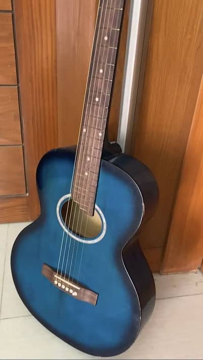 Tuned Guitar with bag