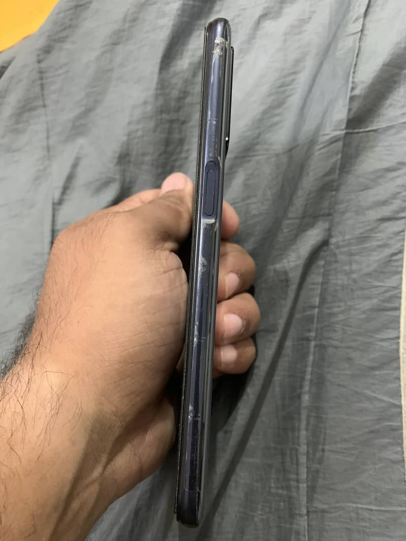 OPPO A54 4