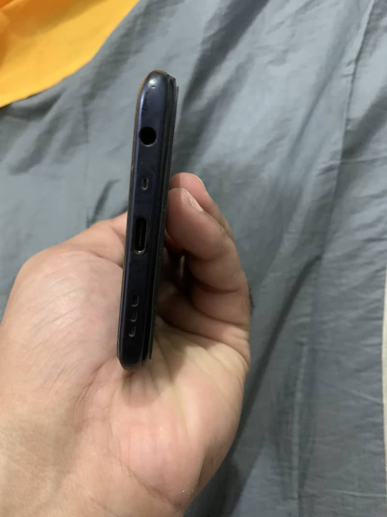 OPPO A54 5