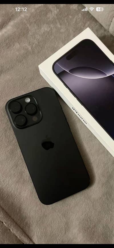 Apple iPhone 16 Pro