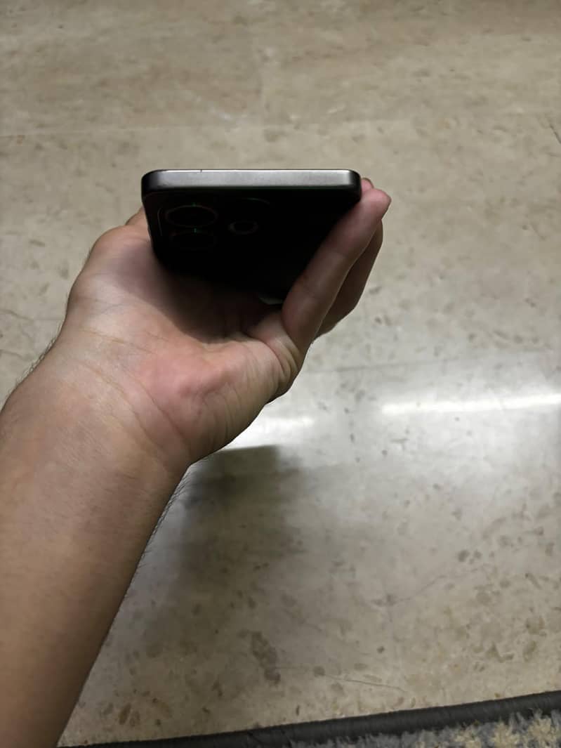 OPPO A5 Pro 4