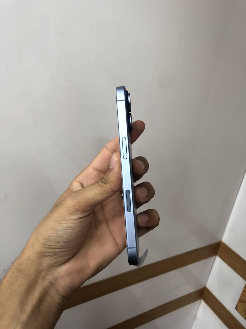 Apple iPhone 17 2